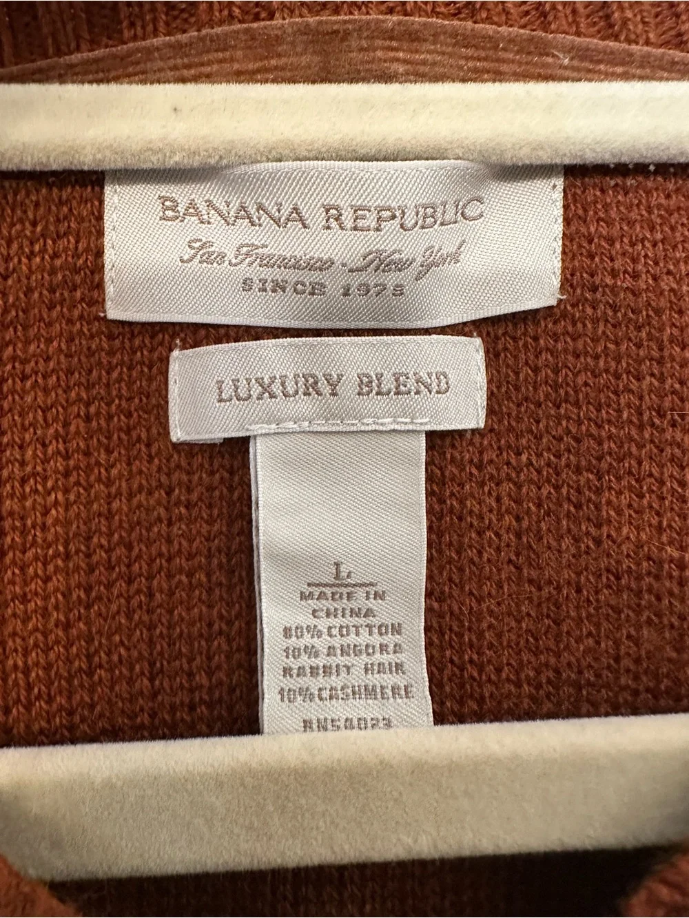 Banana Republic Men’s Rust and Orange Argyle V-Neck Sweater